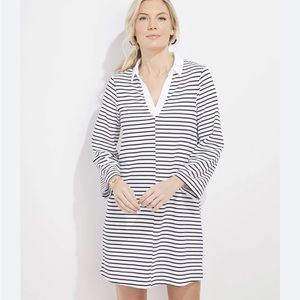 NWT Vineyard Vines Stripped Dress